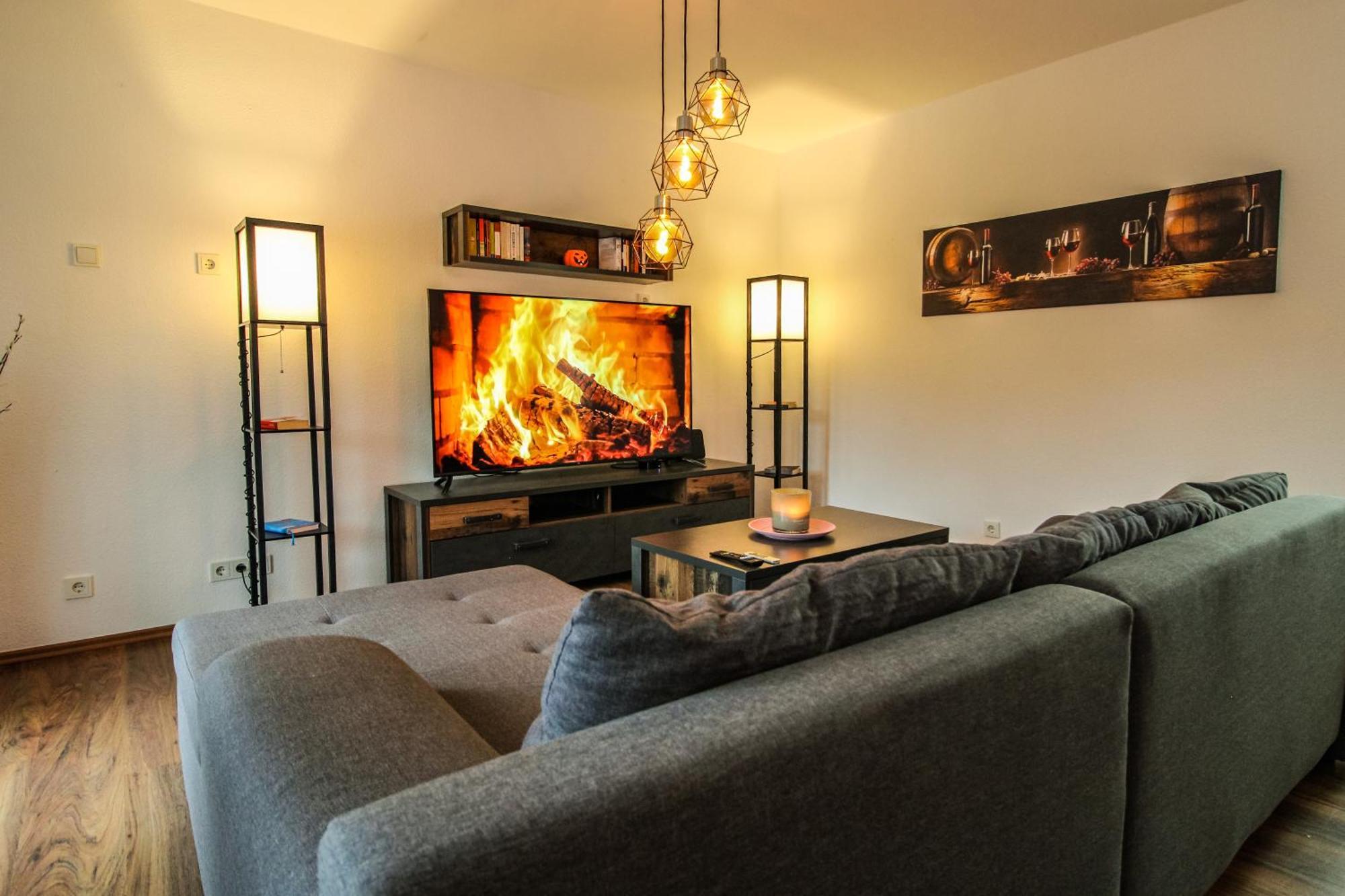 Moderne Fewo Sky Netflix Terrasse Burgblick Boxspringbett Waschtrockner بولاي المظهر الخارجي الصورة